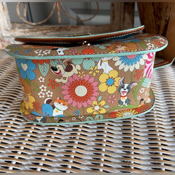 Dooney & Bourke Disney Pets floral crossbody bag saddlebag. - Picture 9 of 9